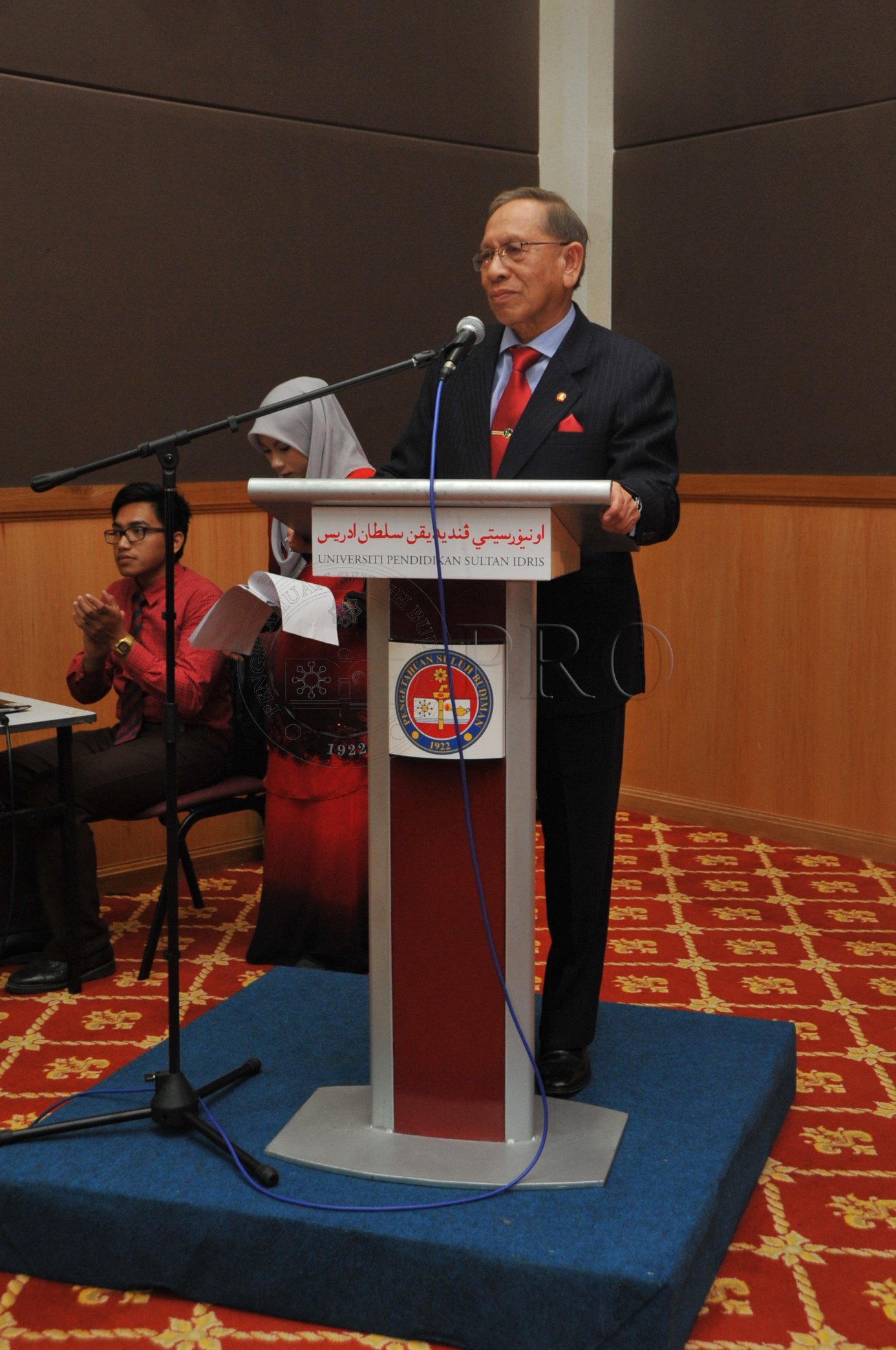 PRO 14 50 RECORD PRO 6878